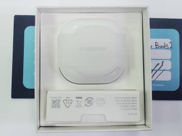 01-200246015: Samsung galaxy buds2