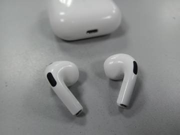 26-859-04848: Apple airpods 3 gen a2566, a2565+a2564