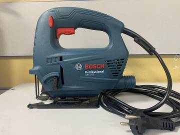 01-200300748: Bosch gst 700