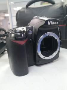 01-200312160: Nikon d90 body