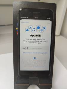 01-200130767: Apple iphone 8 64gb