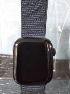 01-200218501: Apple watch se 2 gps 44mm aluminum case with sport