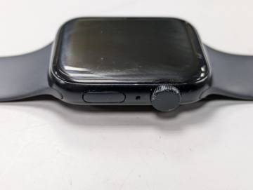 01-200191076: Apple watch se 2 gps 44mm aluminum case with sport