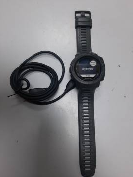 01-200239752: Garmin instinct