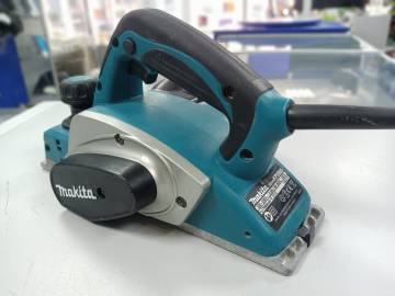 01-200258780: Makita kp 0800