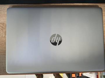 01-200200612: Hp amd ryzen 7 5700u 1.8ghz/ ram8gb/ ssd512gb/ amd graphics/1920x1080