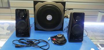 01-200200406: Trust tytan 2.1 speaker set