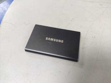 01-200191712: Samsung t7 1 tb