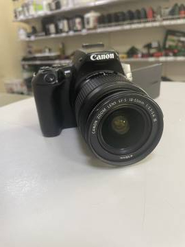 01-200195175: Canon eos 250d / ef-s 18-55mm 0.25m/0.8ft