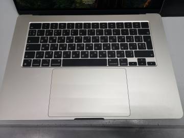 01-200274180: Apple macbook air 15" m3 2024