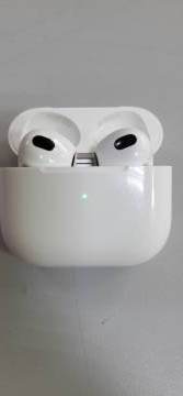 01-200184431: Apple airpods 3rd generation