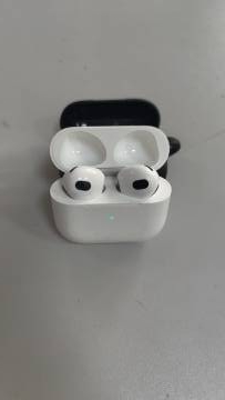 01-200097184: Apple airpods 3rd generation