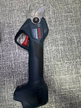 01-200113326: Bosch pro pruner professional + 1 акб gba 12v 3.0ah