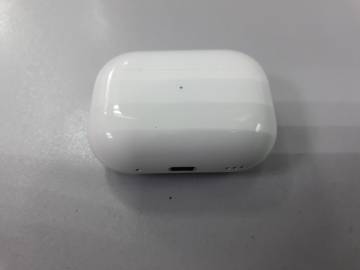 01-200211851: Apple airpods pro 2nd generation