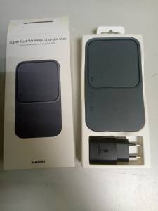 01-200245301: Samsung 15w wireless charger duo with ta