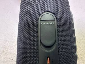 01-200276415: Jbl charge 5