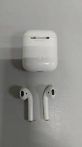 01-200294295: Apple airpods 2nd generation with charging case