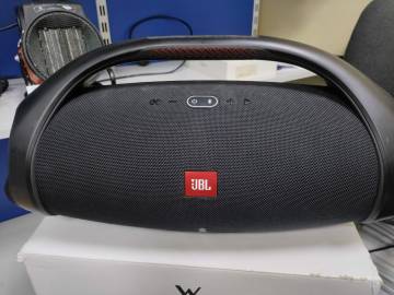 01-200199256: Jbl boombox 2