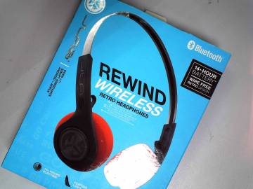 01-200256516: Jlab rewind wireless retro