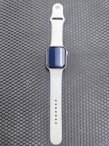 01-200256923: Apple watch se 2 gps 44mm aluminum case with sport