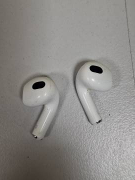 01-200270617: Apple airpods 3rd generation