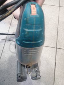 01-200243308: Makita 4329