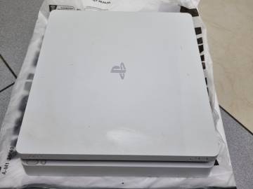 01-200293591: Sony playstation 4 slim 500gb