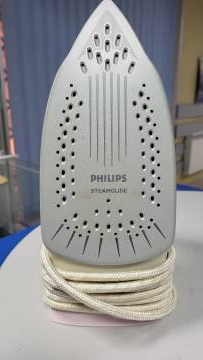 01-200040497: Philips gc3310