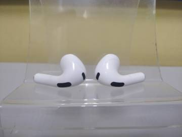 01-200142368: Apple airpods 3rd generation