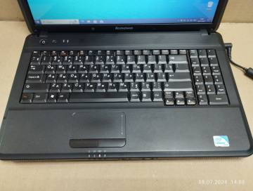 01-200181515: Lenovo єкр. 15,6/ celeron core duo t3300 2,0ghz/ ram2048mb/ hdd250gb/ dvd rw