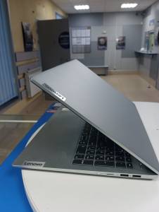 01-200158992: Lenovo ideapad slim 5 16iah8