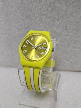 01-200222649: Swatch lemoncello gj702