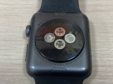 01-200073165: Apple watch series 2 42mm aluminium case a1758