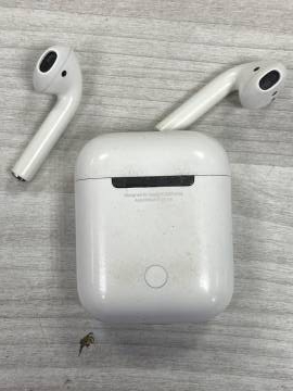 01-200159570: Apple airpods 2nd generation with charging case