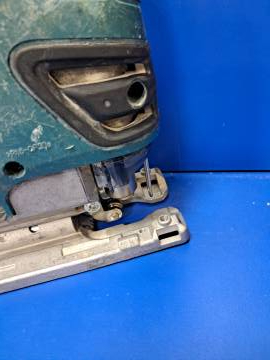 01-200201571: Makita 4350fct