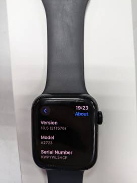 01-200191076: Apple watch se 2 gps 44mm aluminum case with sport