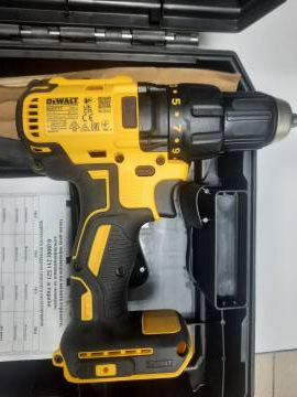 01-200250034: Dewalt dcd777