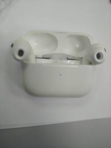 01-200247976: Apple airpods pro