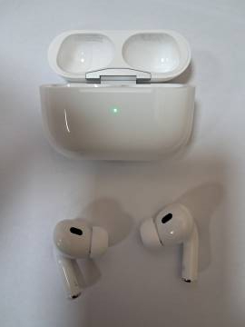 01-200245044: Apple airpods pro 2nd generation with magsafe charging case usb-c