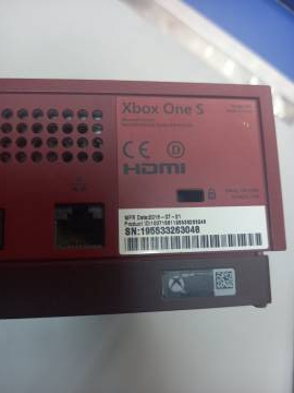 01-200114573: Xbox360 one s 2000gb