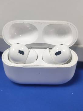 01-200198992: Apple airpods pro 2nd generation with magsafe charging case usb-c