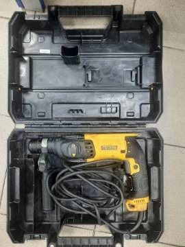 01-200250037: Dewalt d25133k