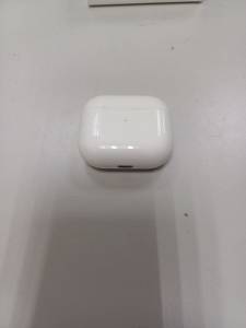 01-200260250: Apple airpods 3rd generation