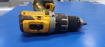 01-200302420: Dewalt dcd791d2