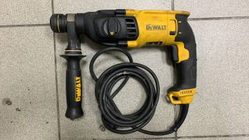 01-200304351: Dewalt d25133qs