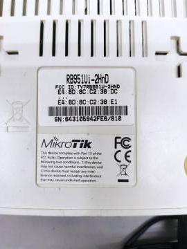 01-200075001: Mikrotik routerboard rb951ui-2hnd
