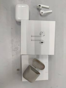 01-200248755: Apple airpods 2nd generation with charging case