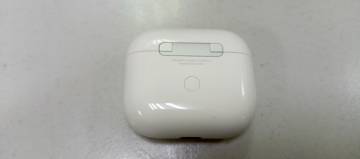 01-200267973: Apple airpods 3rd generation