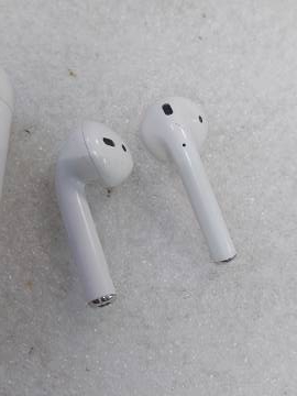 01-200275151: Apple airpods 2nd generation with charging case