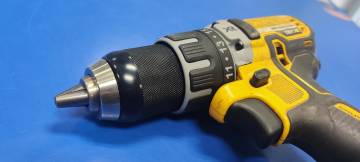 01-200302420: Dewalt dcd791d2